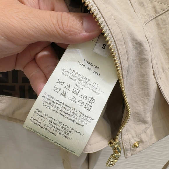 Fendi jacket - Picture 5 of 9